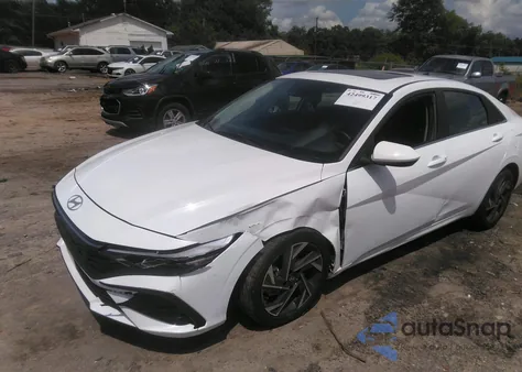 2024 Hyundai Elantra Sel z USA, uszkodzony, nr VIN KMHLS4DG1RU708765